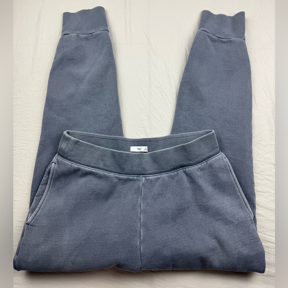 TNA by Aritzia Charcoal‎ Joggers sweatpants women’s size medium